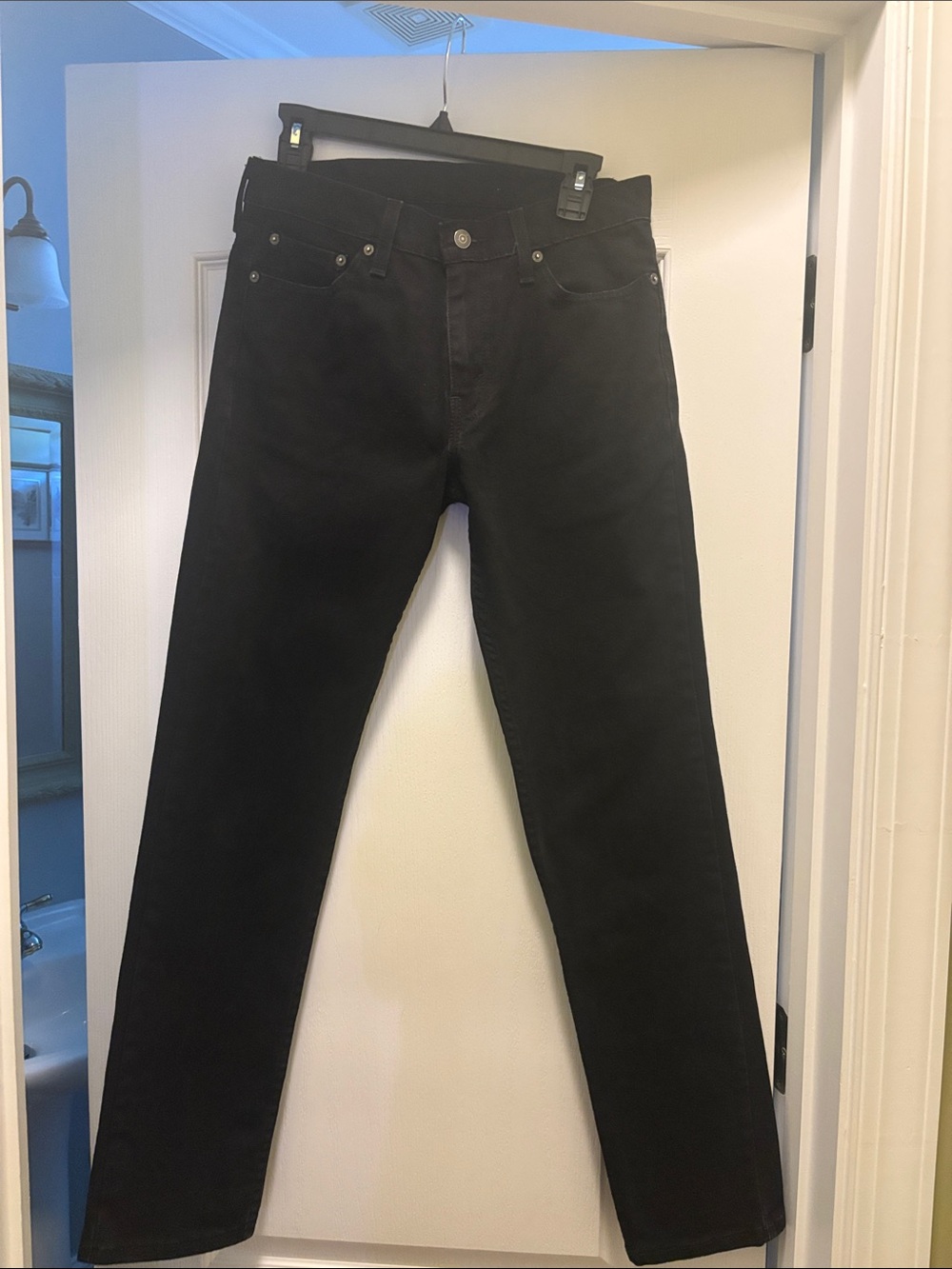 Levi's Black Straight Jeans for Men